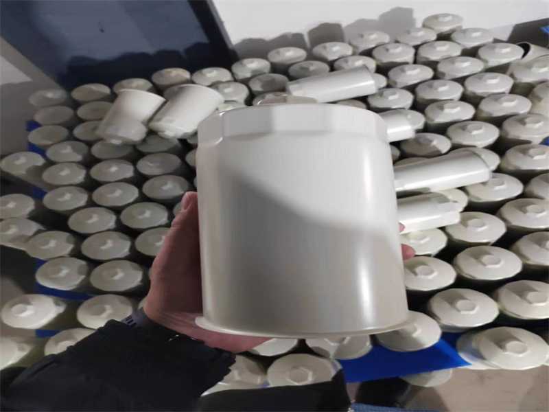 1000747688 топливный фильтр, используемый в двигателе Weichai WP10 WP12