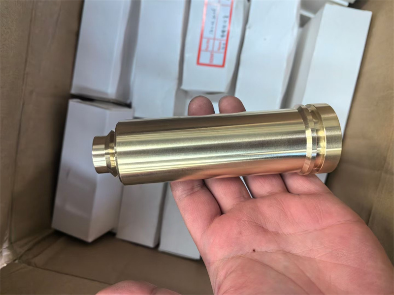 Turbocharger (617041000102) used in Weichai X6170 diesel engine 